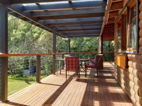 Falls Lodge - a Blue Mountains experience